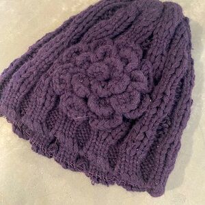 Deep purple knit beanie with monochromatic flower on front🌺like NEW!